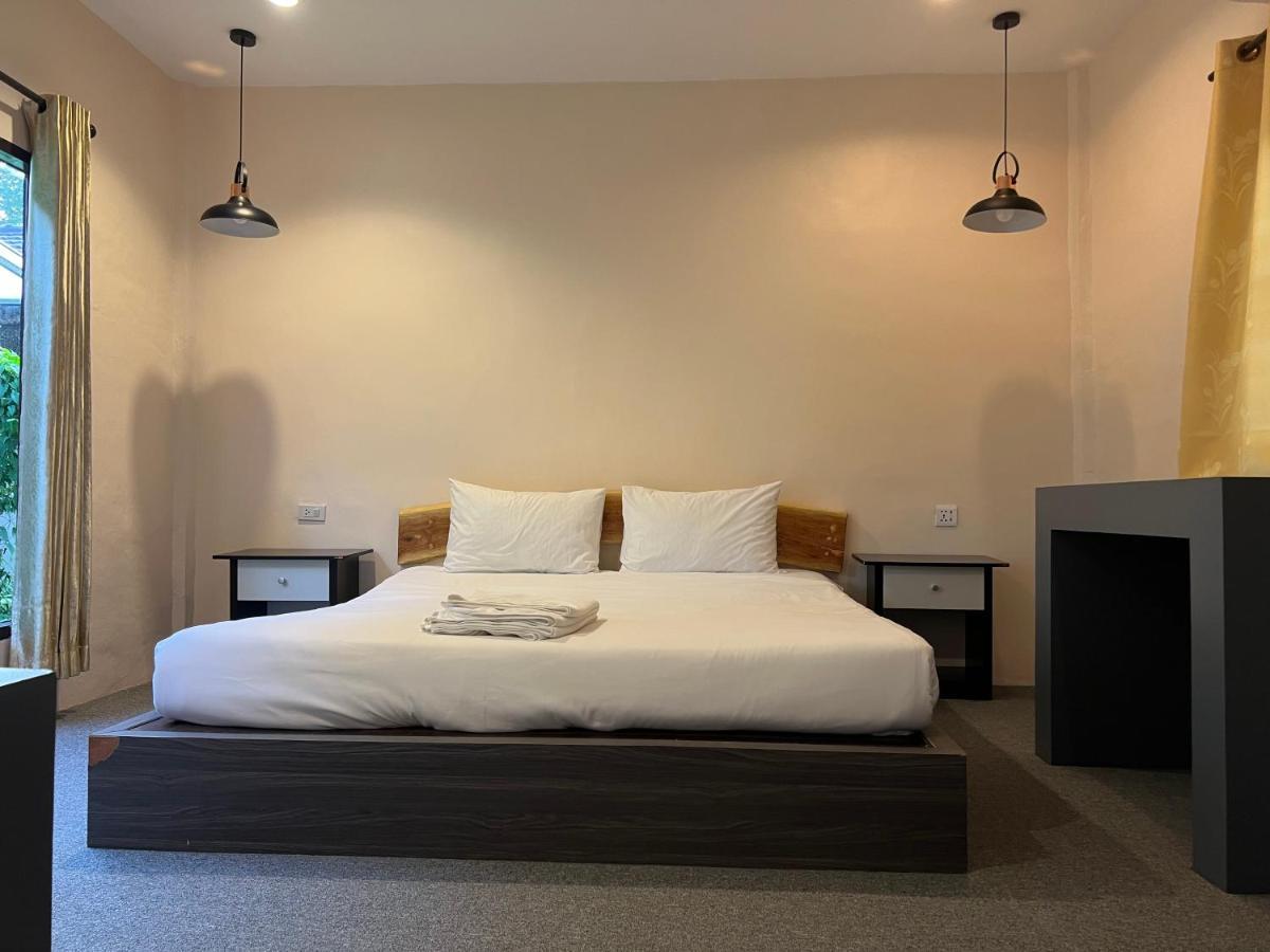 Vivi Hotel Resort Phuket Exterior photo