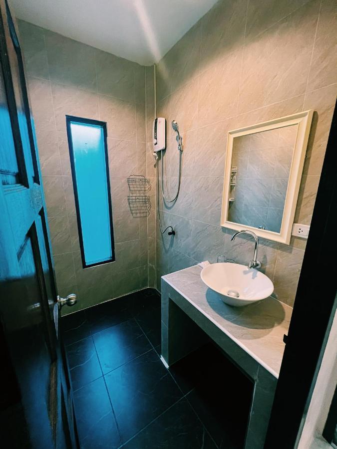 Vivi Hotel Resort Phuket Exterior photo