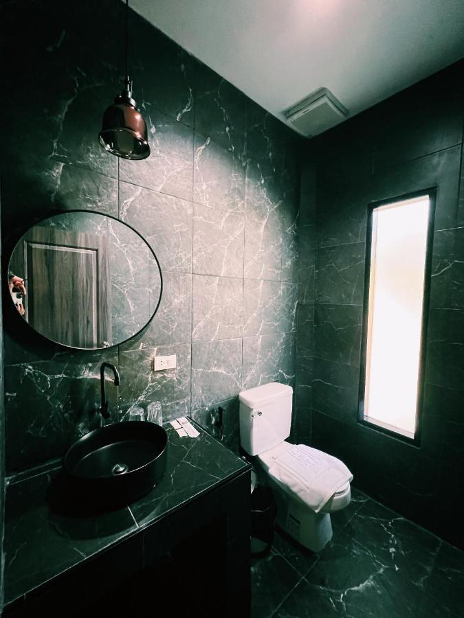 Vivi Hotel Resort Phuket Exterior photo